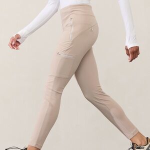 Hybrid High Rise Cargo Leggings, Taupe
